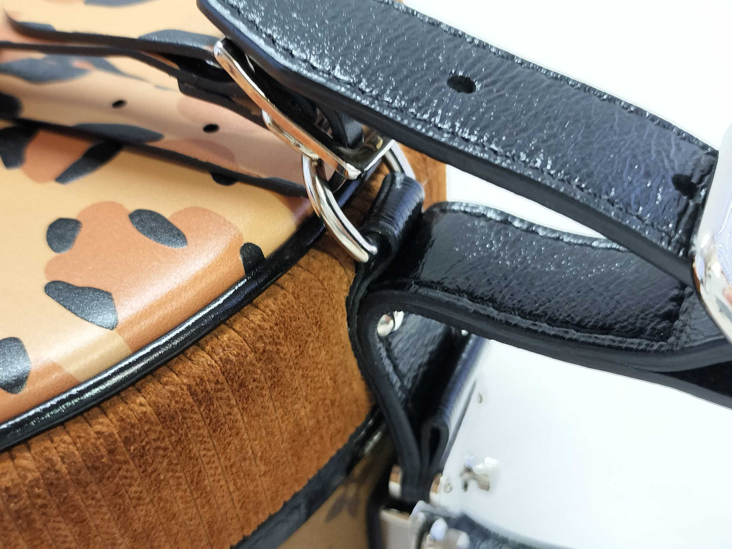 LOUIS VUITTON Petite Poite Chapeau Shoulder Bag