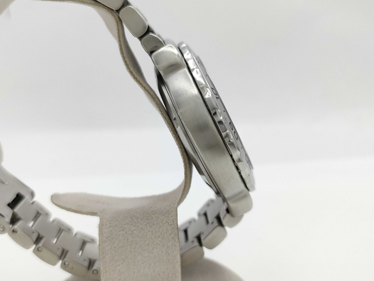 Tiffany & Co. Formula 1 WAU111A.BA0858 WRL3105 Quartz Black Dial Men's Watch