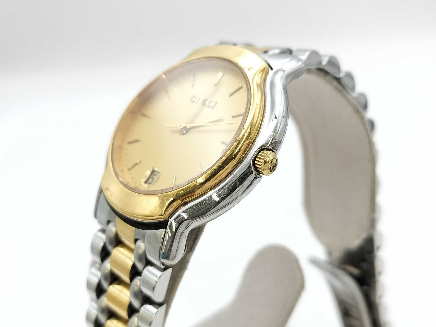 GUCCI 8000.2M 0052733 Quartz Women's Watch