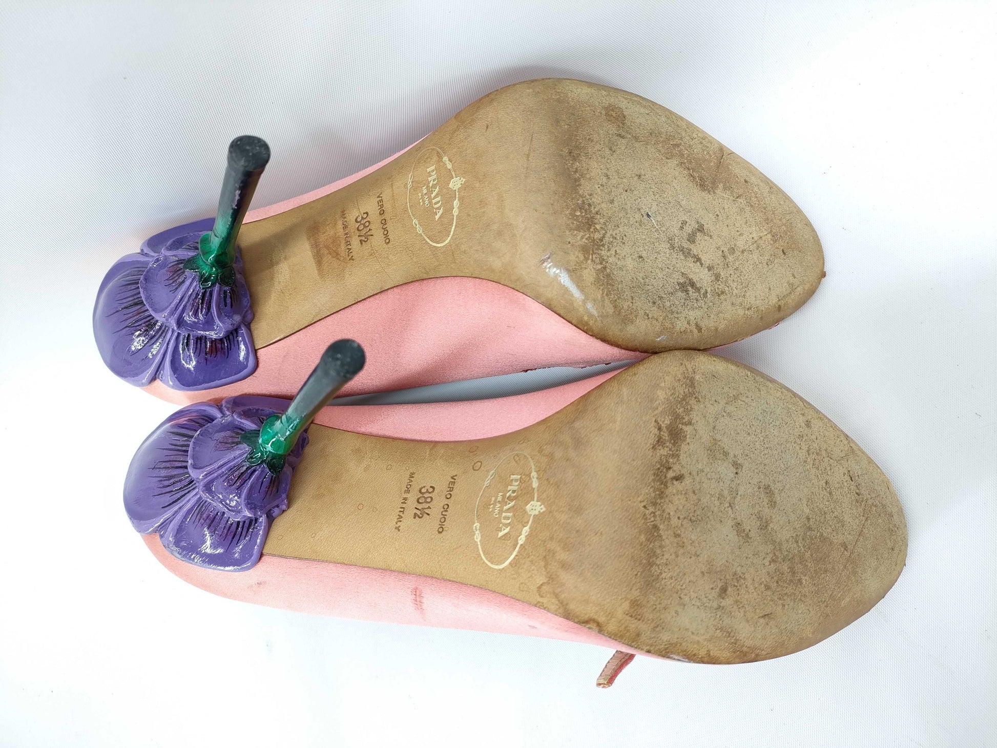 PRADA Prada High Heel Title Random Pumps