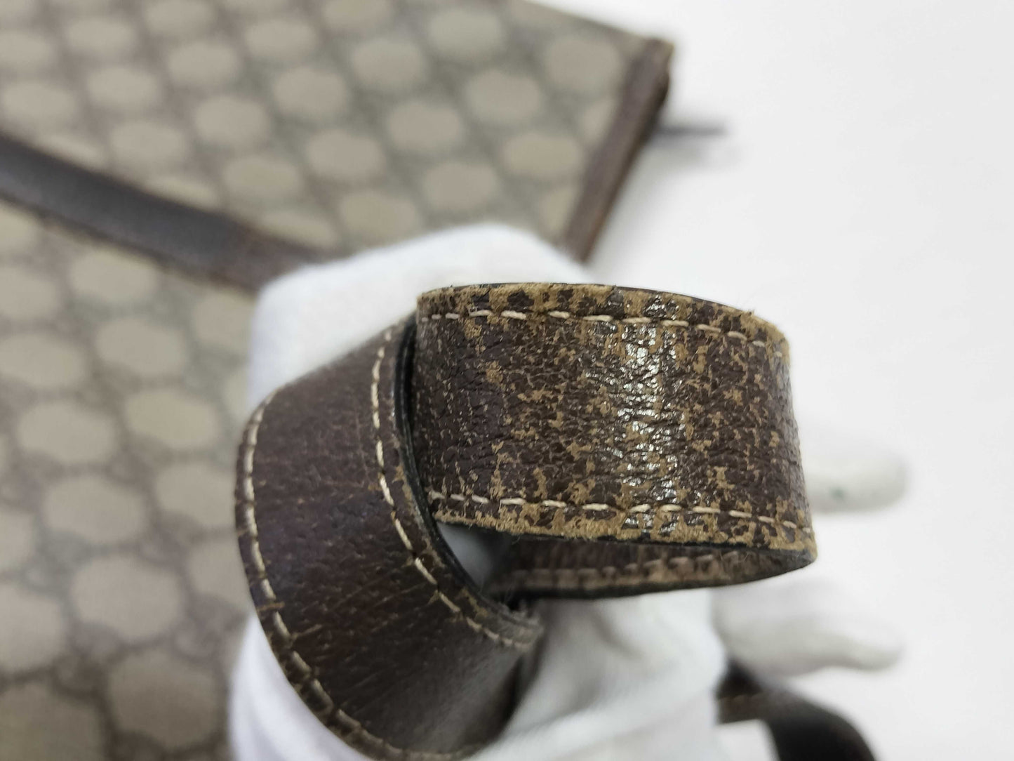 GUCCI GG Supreme Gucci Tote Bag Title Random Tote Bag