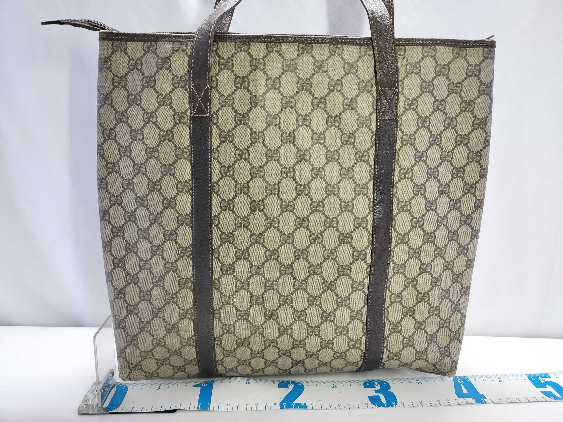 GUCCI GG Supreme Gucci Tote Bag Title Random Tote Bag