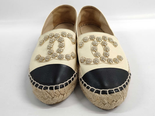 CHANEL CHANEL Women's Shoes Size 35 Sneakers