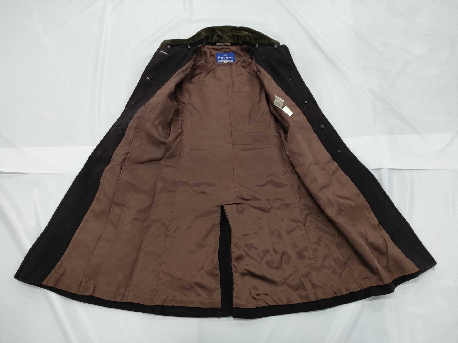 Burberrys Cashmere Blend Coat with Fur, Size 38, C-TK83 Coat