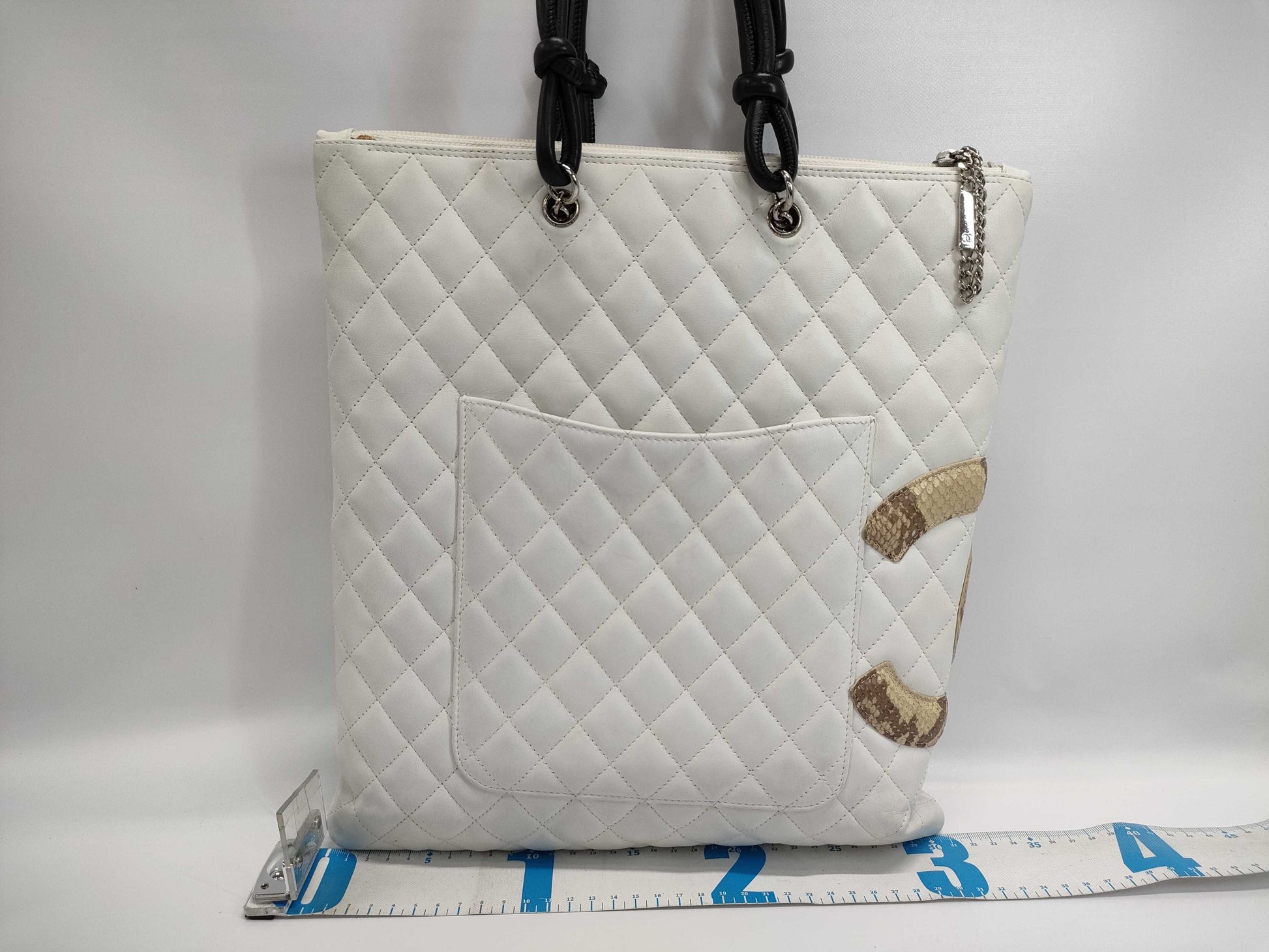 CHANEL CHANEL handbag