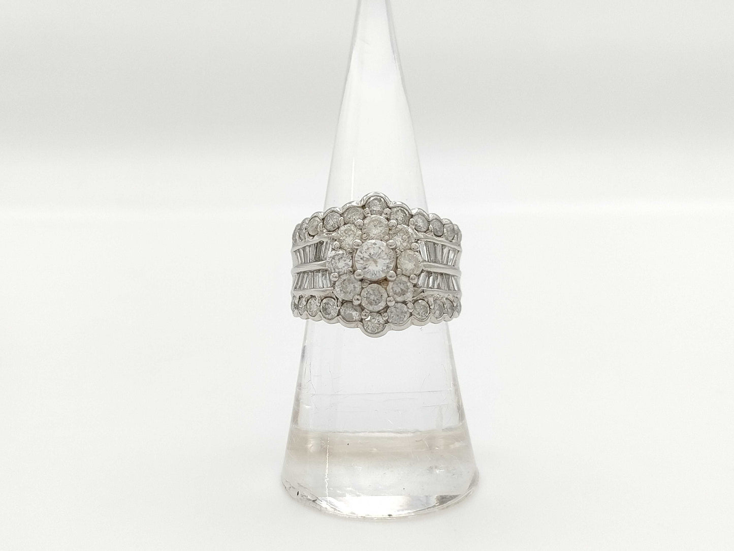D3.00ct PT900 10.2g Ring 