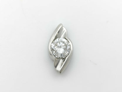 D1.01ct PT900 4.0g Pendant Top 
