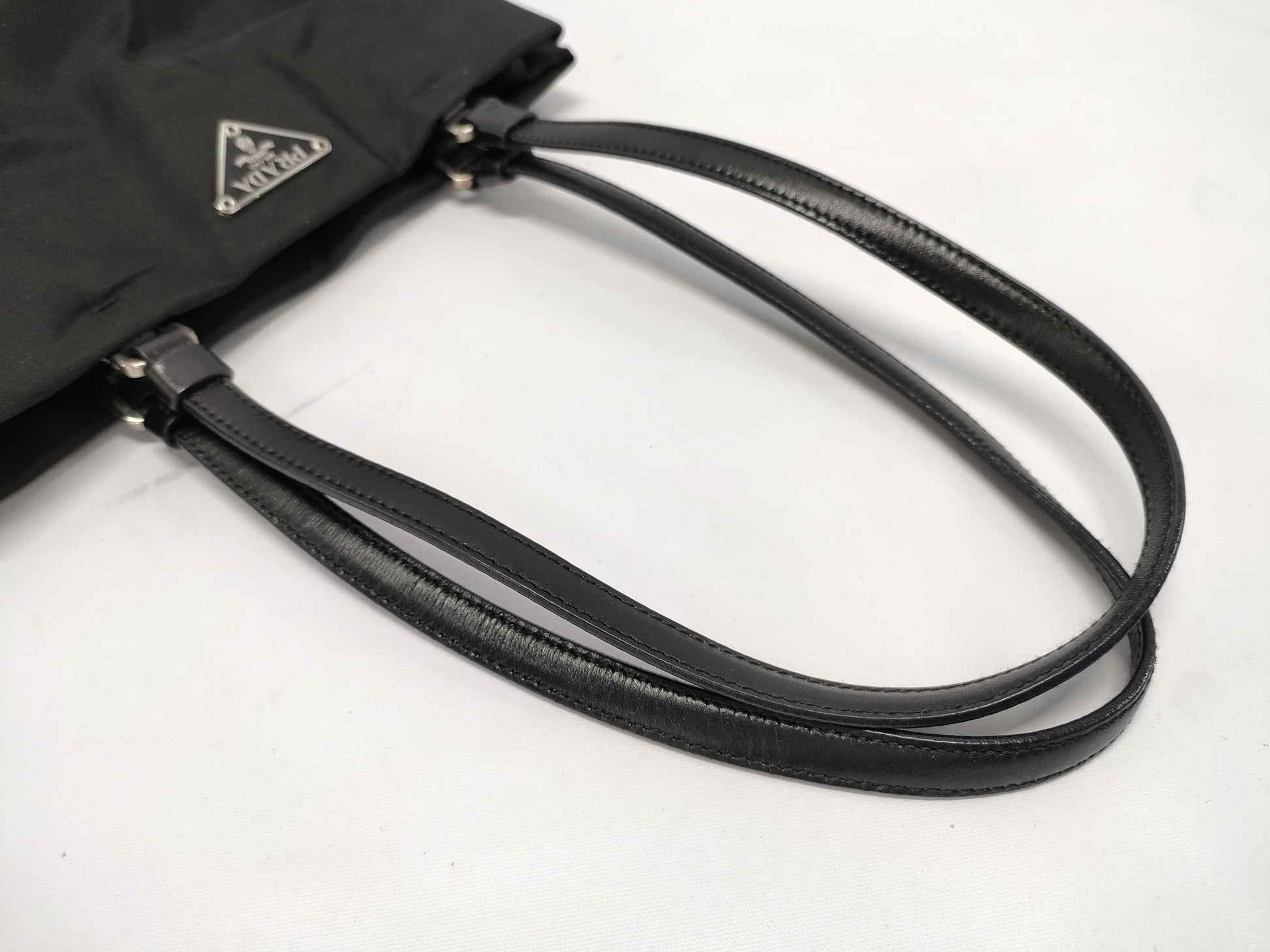 PRADA PRADA Nylon Prada Tote Bag Nylon Triangle Plate Tessuto Black Tote Bag Handbag