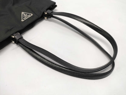 PRADA PRADA Nylon Prada Tote Bag Nylon Triangle Plate Tessuto Black Tote Bag Handbag