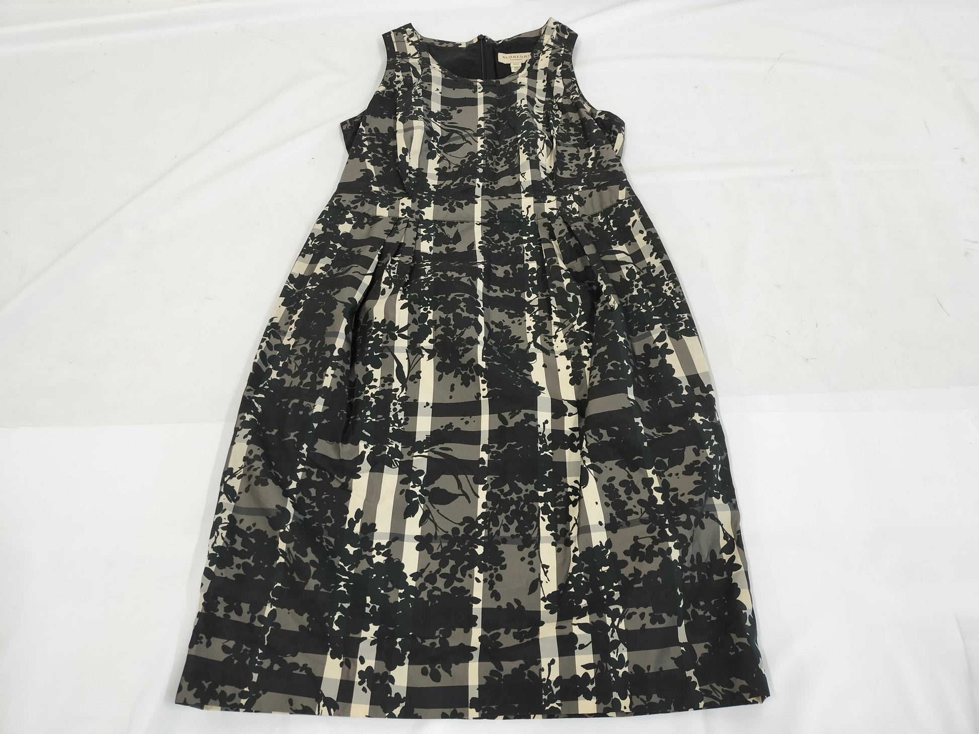 BURBERRY London Black Floral Dress, Plus Size UK10