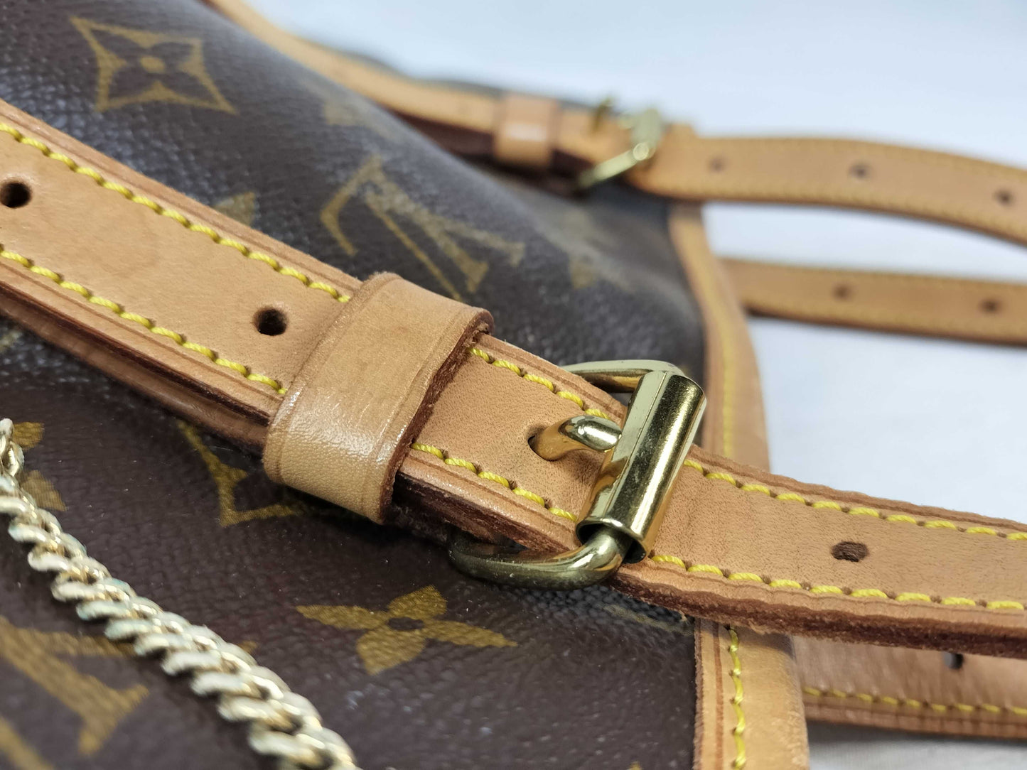 LOUIS VUITTON Monogram LV Bucket Bag Shoulder Bag