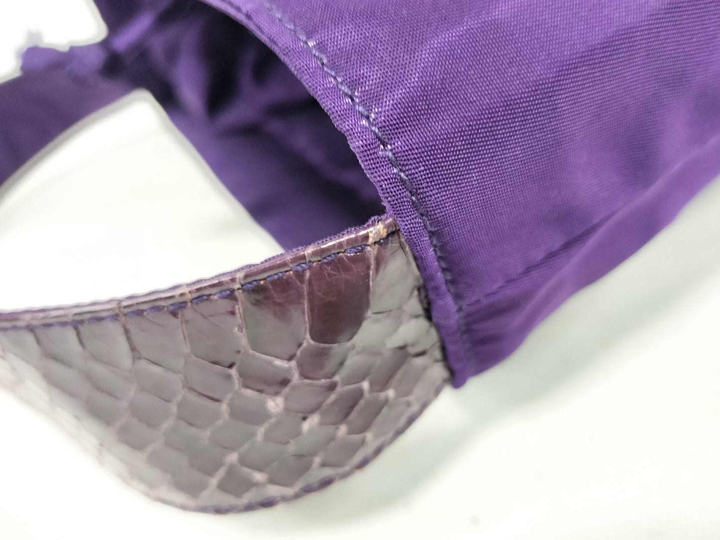 PRADA Nylon Prada Nylon Semi-Shoulder Bag Purple One-Shoulder Python Beaded Handbag