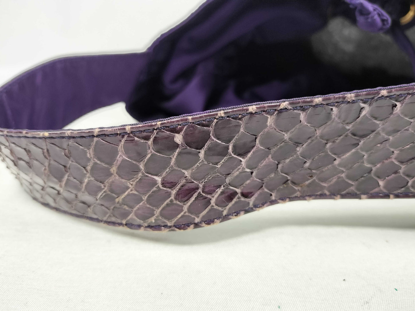 PRADA Nylon Prada Nylon Semi-Shoulder Bag Purple One-Shoulder Python Beaded Handbag