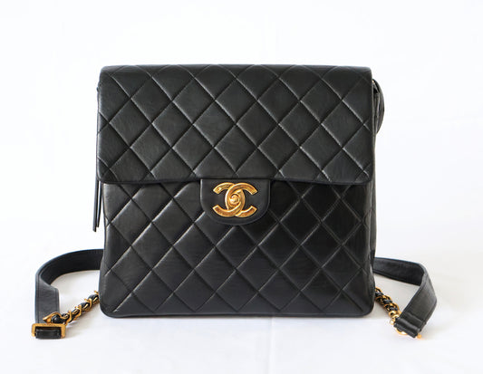CHANEL Seal Matelasse Lambskin Chain Backpack Black
