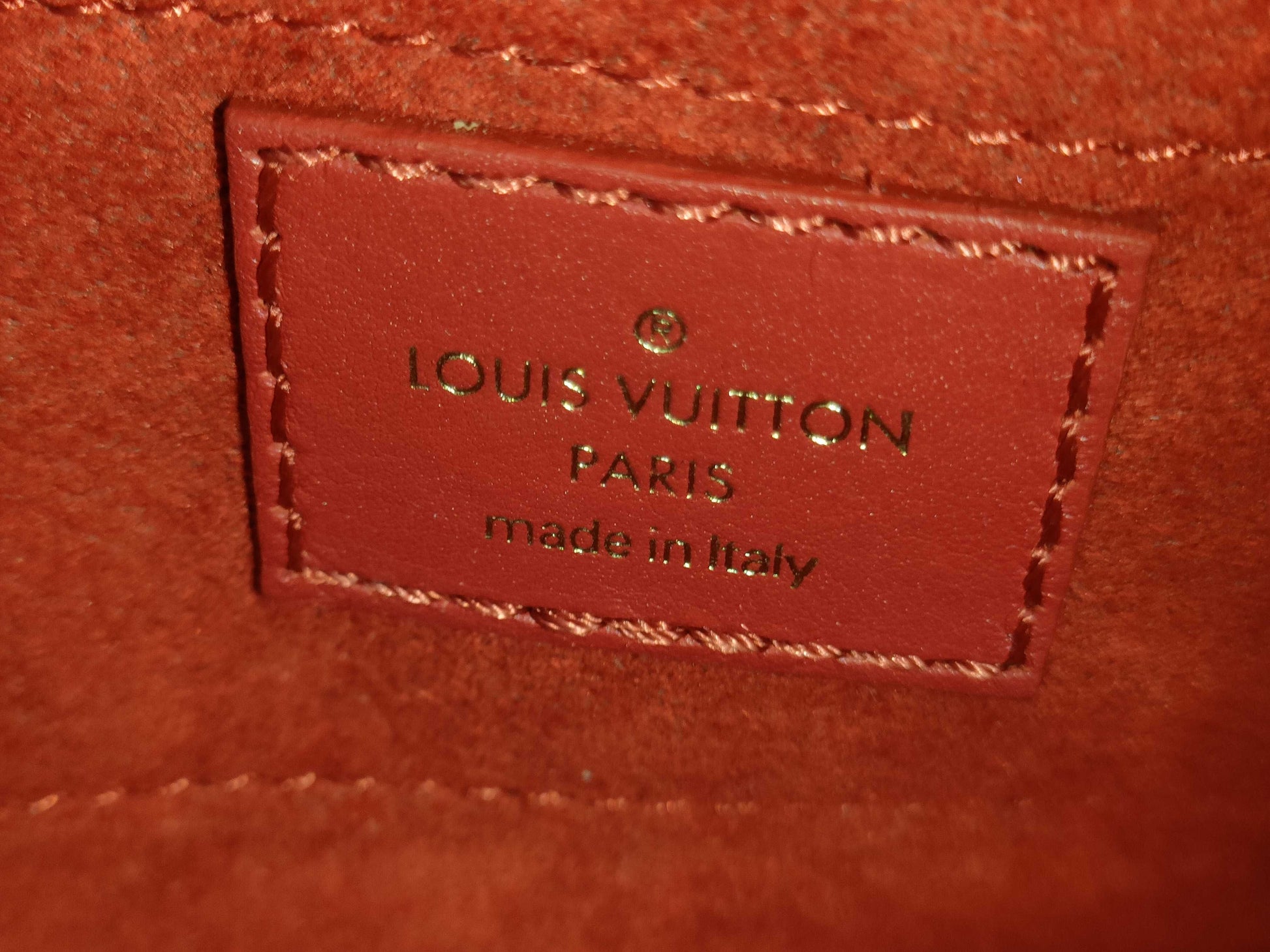 LOUIS VUITTON Love Lock Heart New Wave Shoulder Bag Shoulder Bag