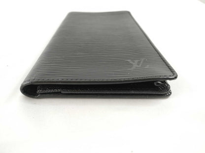 LOUIS VUITTON Epi Porte Carte Credit M63212 Wallet