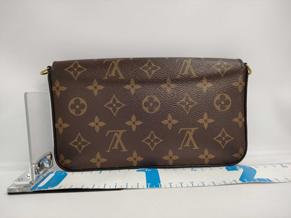 LOUIS VUITTON LOUIS VUITTON Monogram Pochette Felicie Shoulder Bag