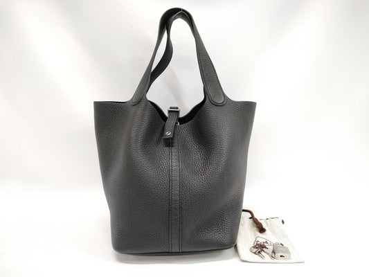 HERMES Hermes Picotin 22 Black Y Stamp Handbag