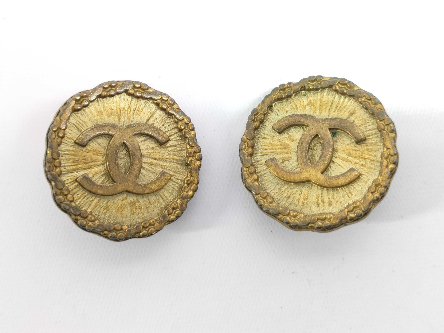 CHANEL Coco Mark Round Earrings 94A Earrings