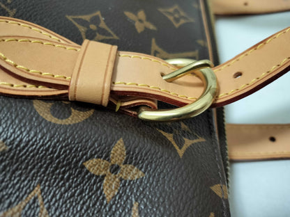 LOUIS VUITTON Monogram Popincourt Shoulder Bag