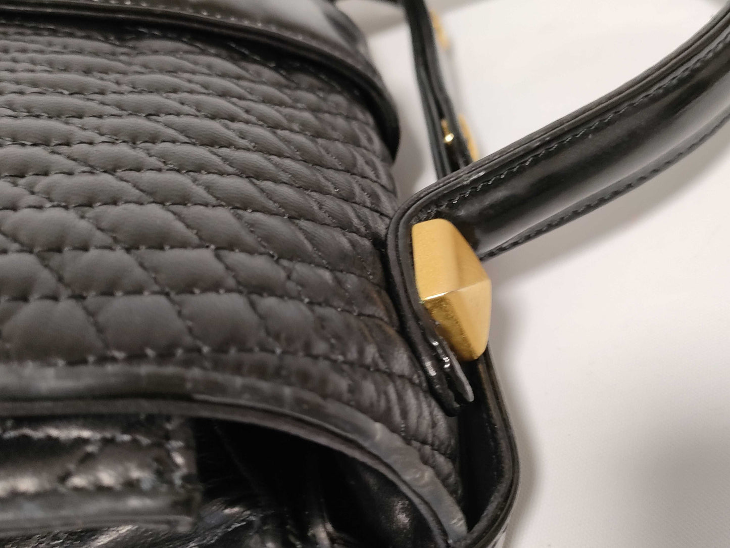 BALLY 2-Way Back Handbag