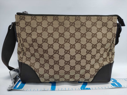 GUCCI GG Canvas Shoulder Bag 114273 001998
