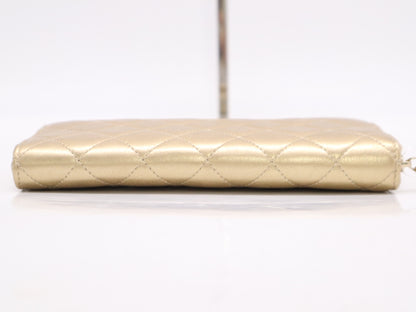 CHANEL A50097 Lambskin Matelasse Round Zip Wallet Gold 31960169 Wallet