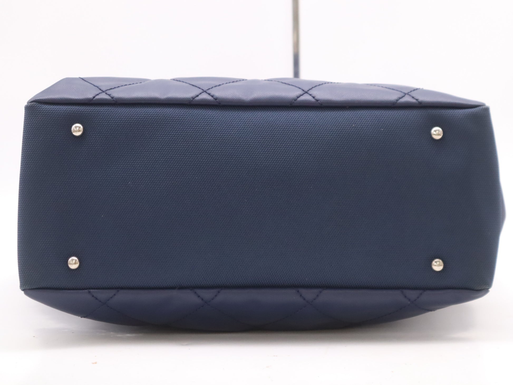 CHANEL Paris Biarritz Tote MM Leather Canvas with Silver Hardware and Navy Seal 15564244 Tote Bag