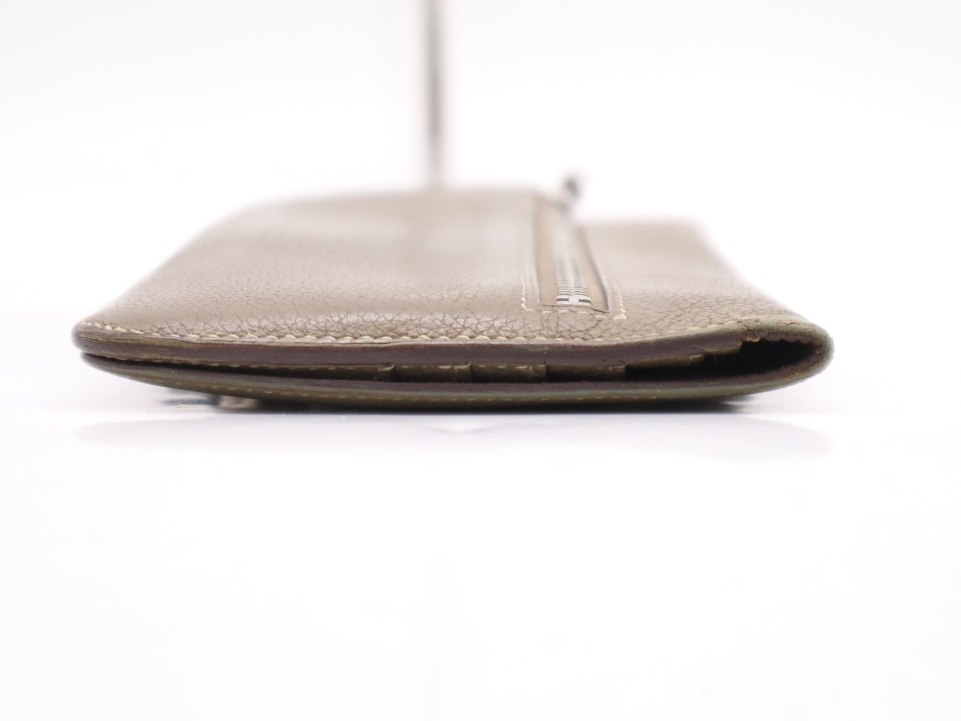 HERMES Togon Long Wallet, □N Stamp, 2010, Taurillon, Silver Hardware, Etoupe Wallet