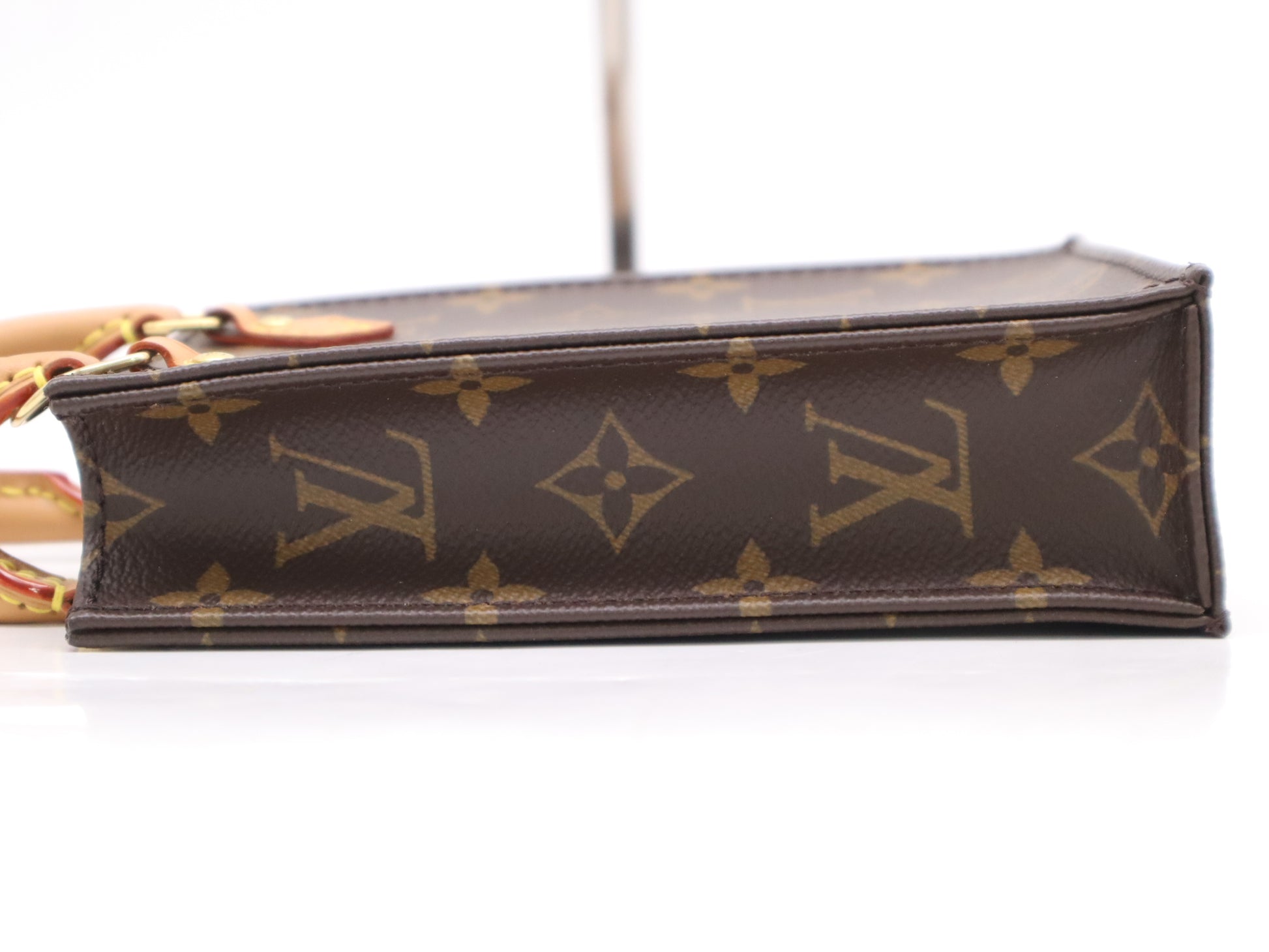 LOUIS VUITTON M81295 Monogram Petite Sac Plat Handbag with Shoulder Strap