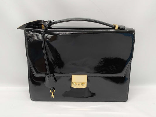YOSHIE INABA Patent Leather 2-Way Handbag in Black with Key, Strap, and Cloche