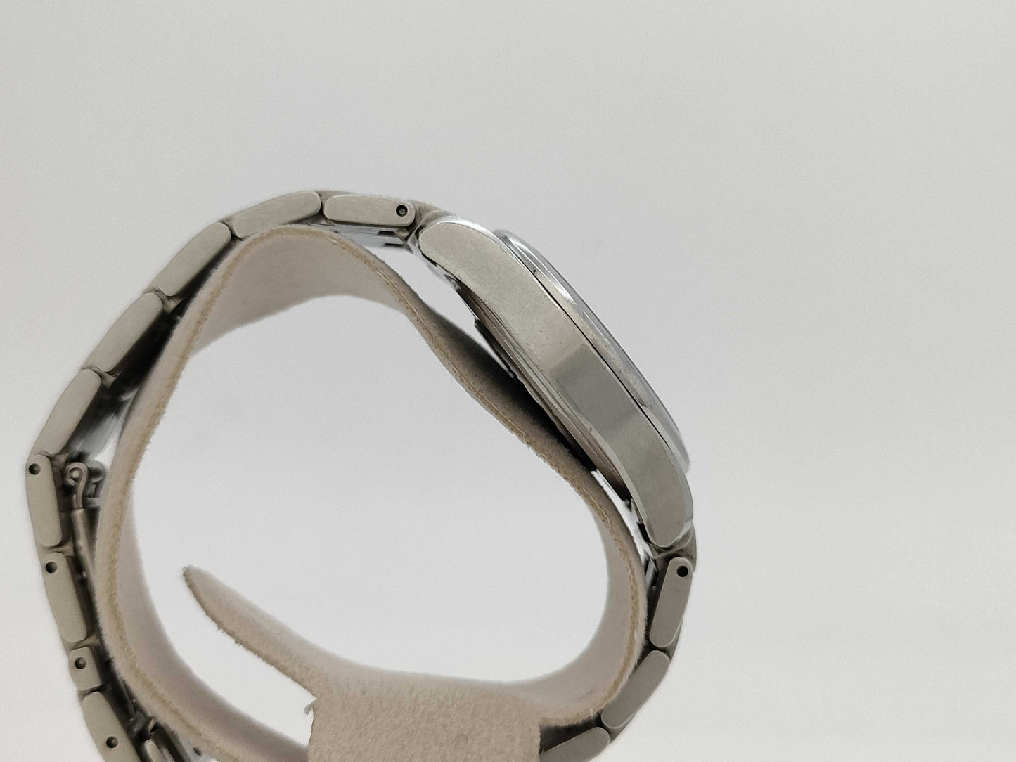 OMEGA Seamaster 2511.31 56496196 Quartz Silver Dial Women's Watch