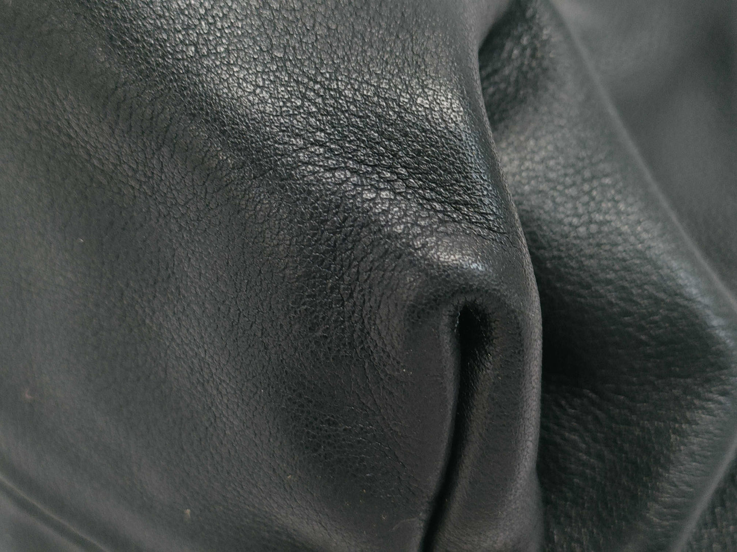 BOTTEGA VENETA Leather Pouch Chain Shoulder Bag Black Shoulder Bag