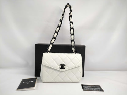 CHANEL Lambskin Matelasse Chain Shoulder Bag with Guarantee Card 5373053
