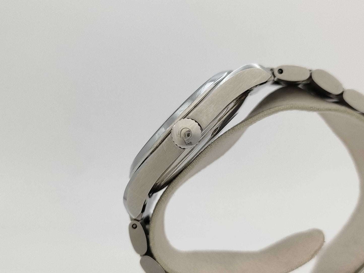 OMEGA Seamaster 2518.50 59017840 Quartz Black Dial Men's Watch