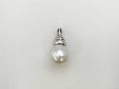 Semi-round pearl, diameter approximately 13.3mm, D0.09ct, PT900, 8.2g, pendant top 