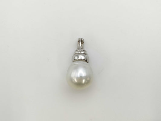 Semi-round pearl, diameter approximately 13.3mm, D0.09ct, PT900, 8.2g, pendant top 