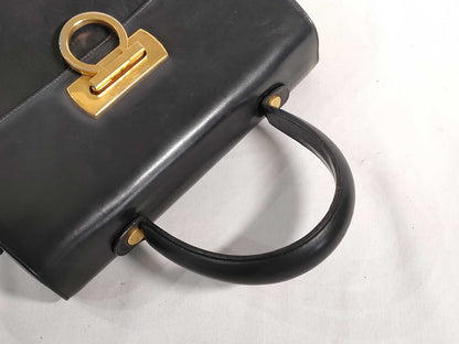 Salvatore Ferragamo Gancini Ferragamo 0536 Handbag Gancini Leather Black Handbag