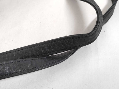 Yves Saint Laurent V-Stitch Shoulder Bag in Black Leather