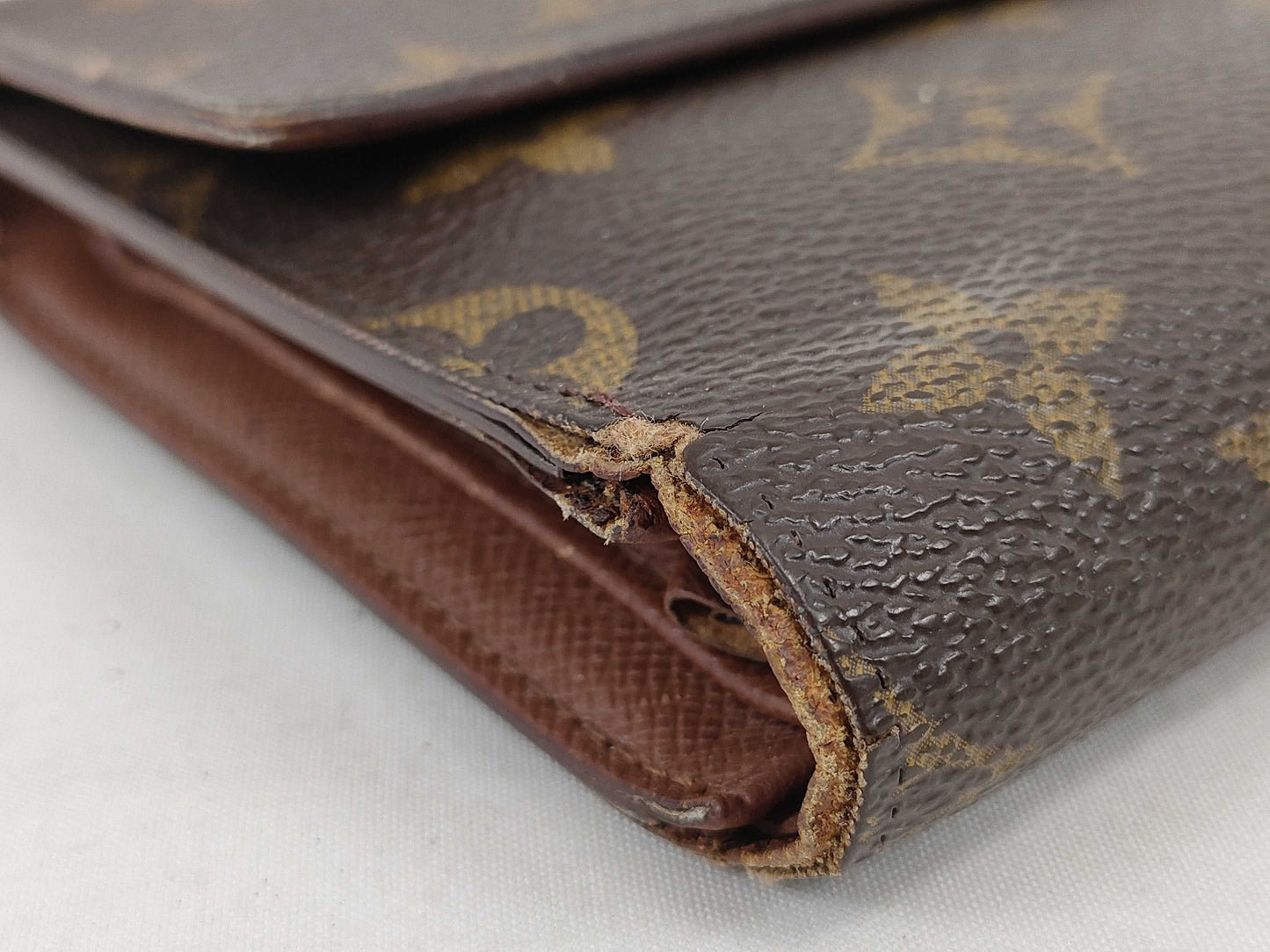 LOUIS VUITTON Monogram Porte Tresor Etui Monogram Wallet M61200