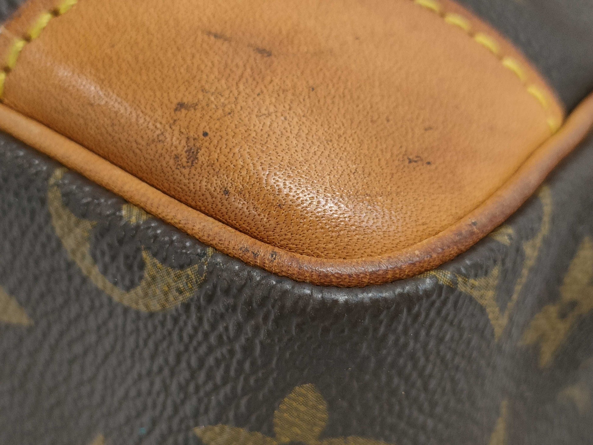 LOUIS VUITTON Trocadero GM Shoulder Bag