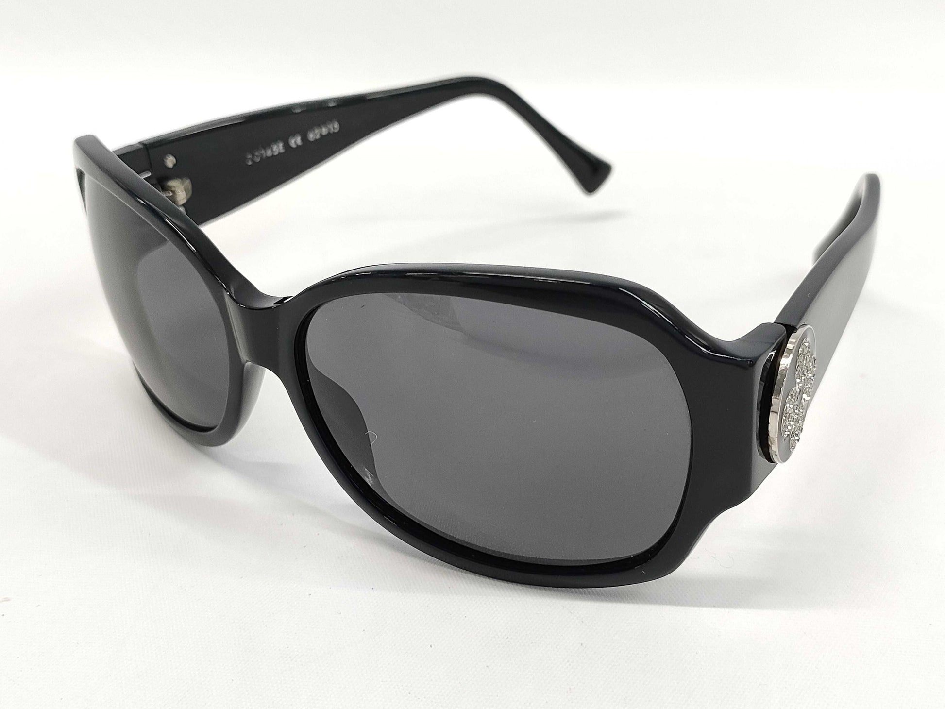 LOUIS VUITTON Z0145E Ursula Strass Sunglasses