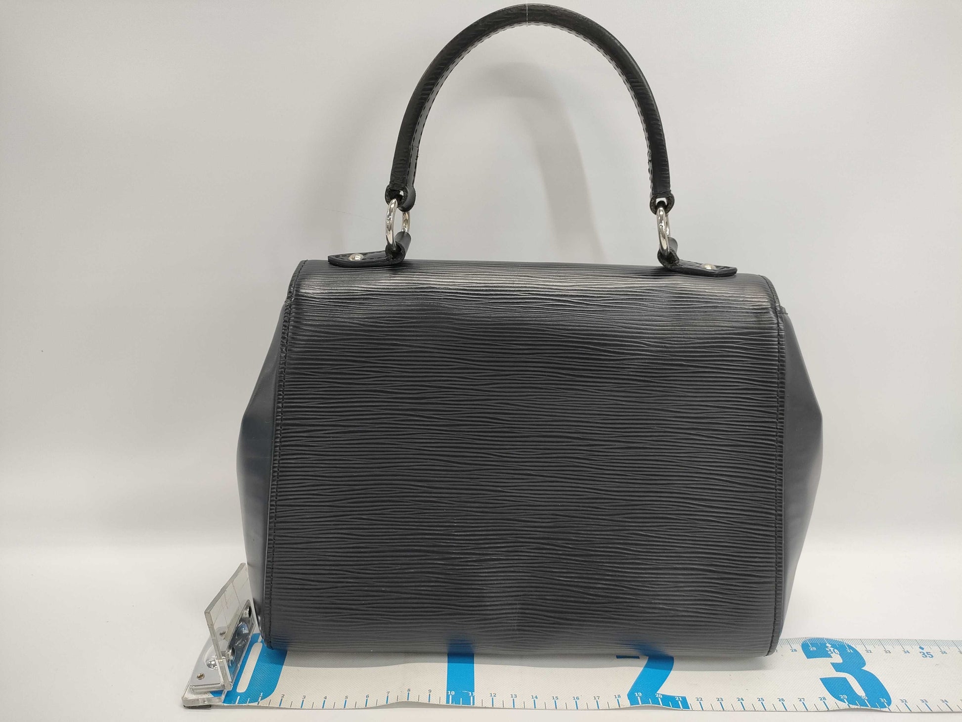 LOUIS VUITTON Epi Cluny BB Handbag
