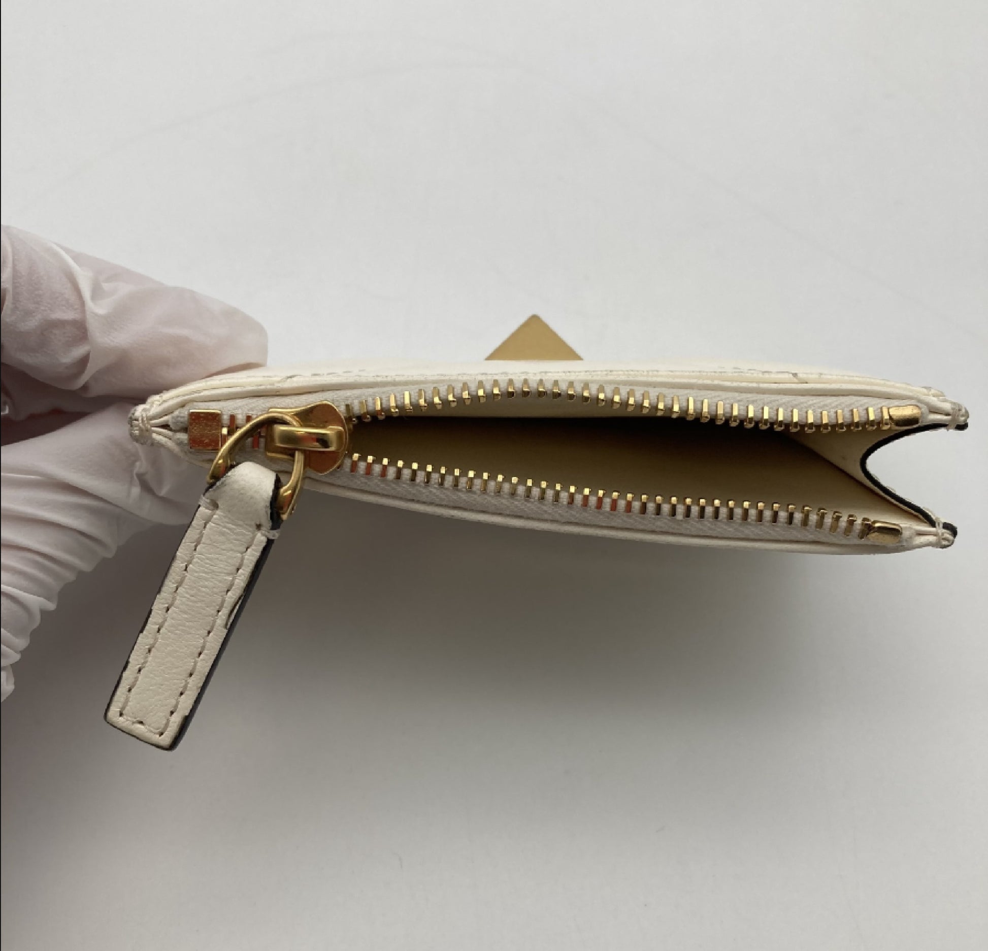 VALENTINO Card Case White Card Case, Pass Case, Business Card Case