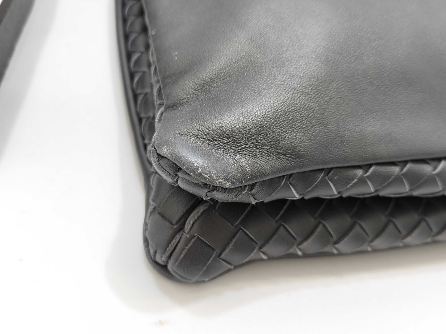BOTTEGA VENETA Intrecciato Leather Shoulder Bag