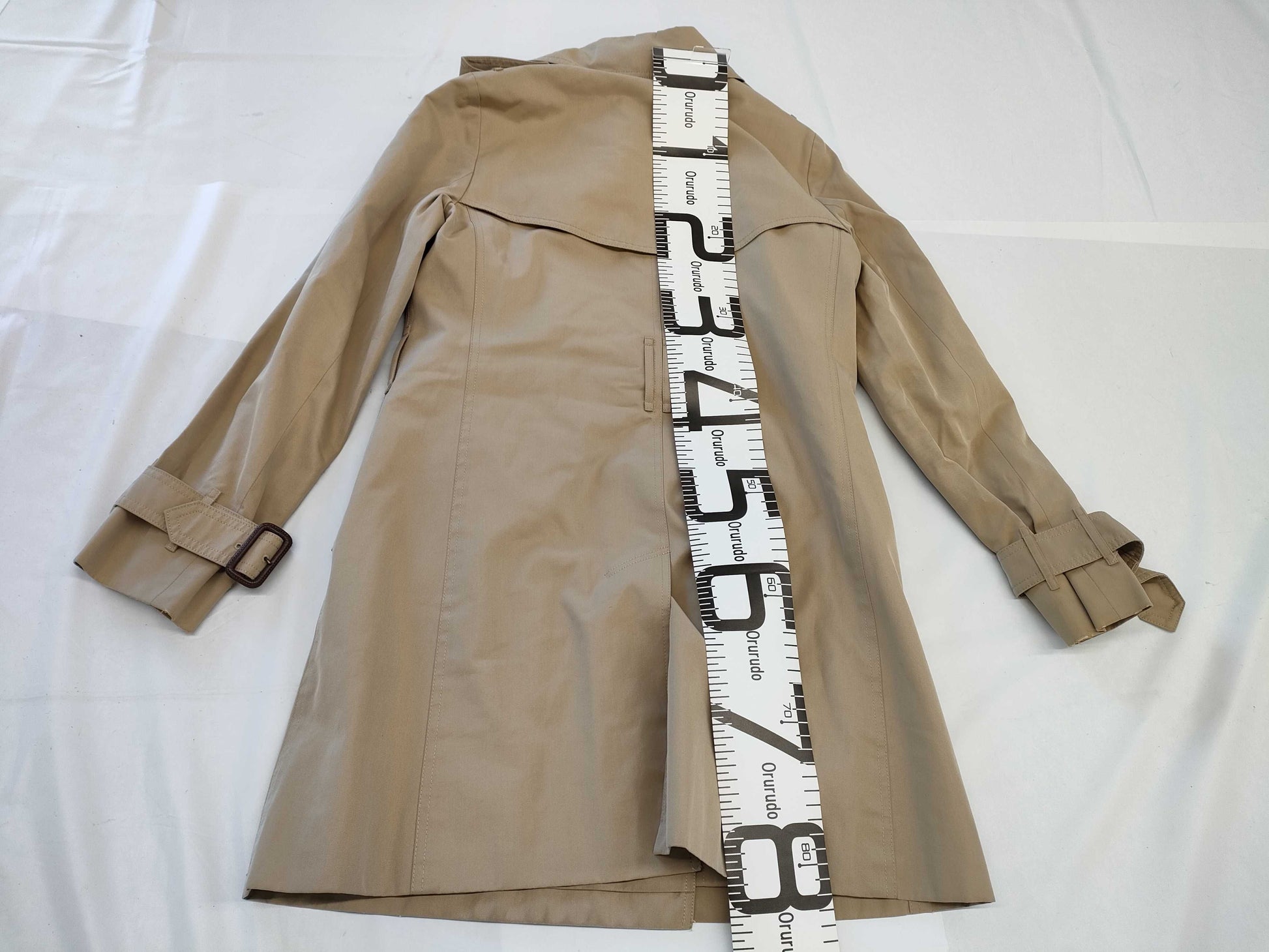 BURBERRY London Trench Coat, Honey Beige, Size 38