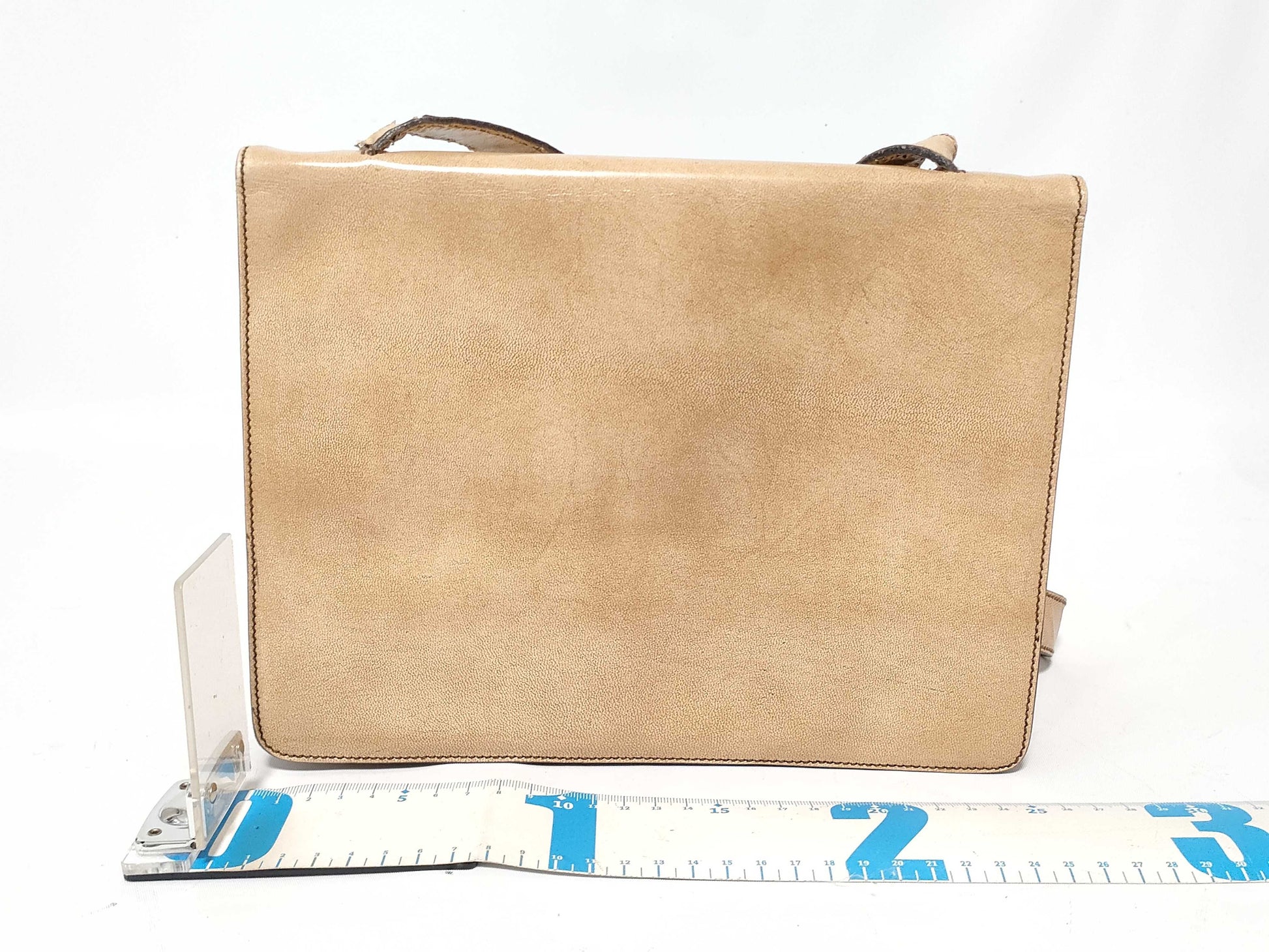 Miu Miu Shoulder Bag Turn Lock Logo Shoulder Bag