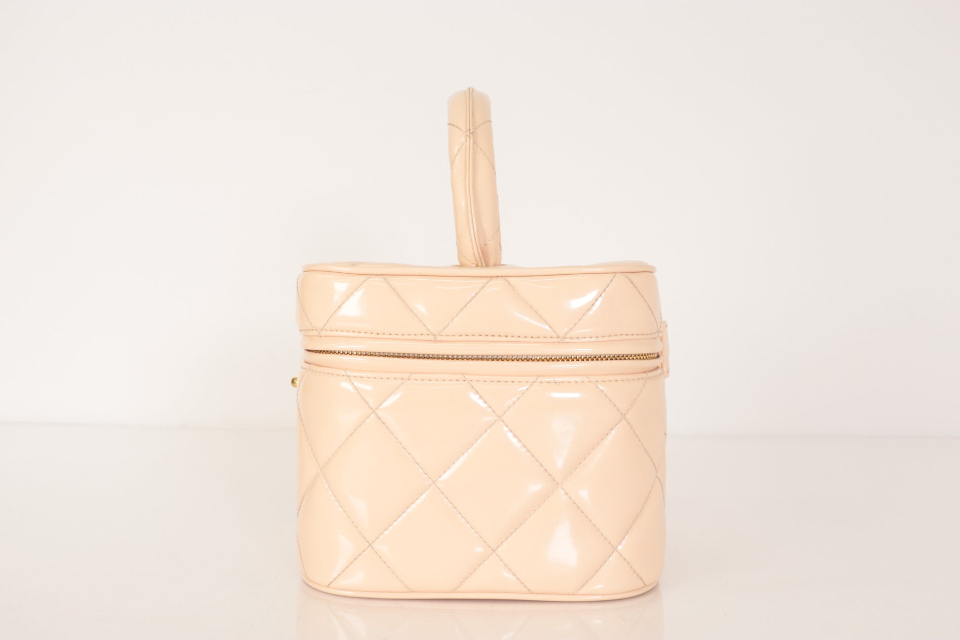 CHANEL Enamel Patent Vanity Beige No. 3 Handbag