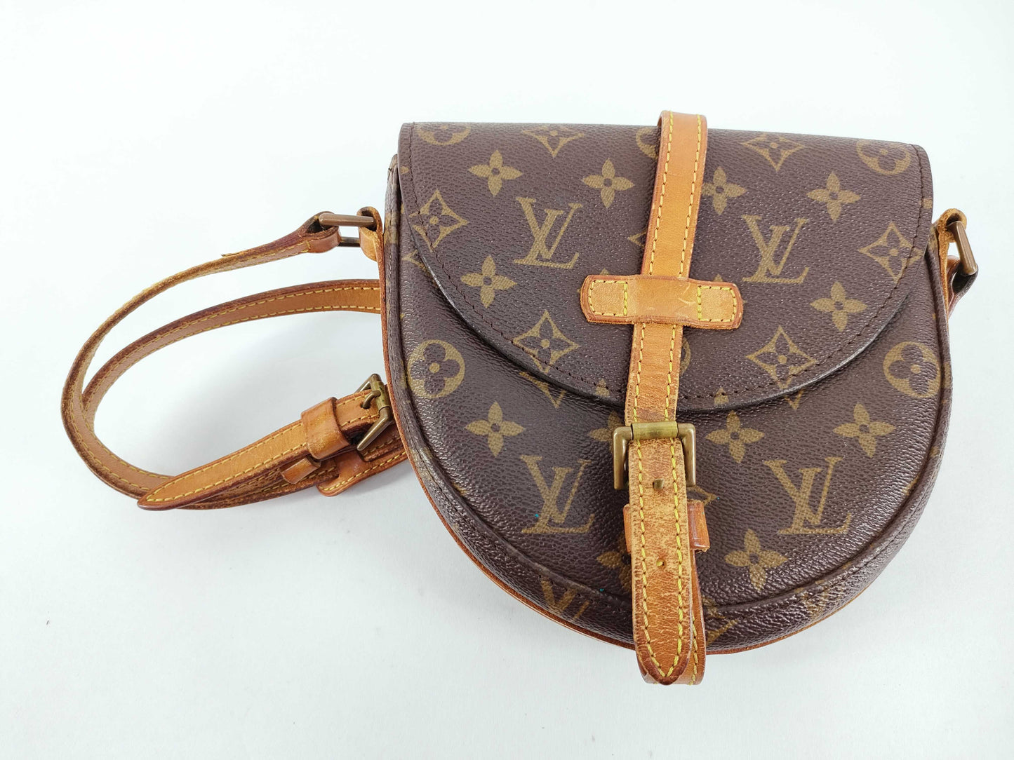 LOUIS VUITTON Monogram Chantilly PM Shoulder Bag M40646