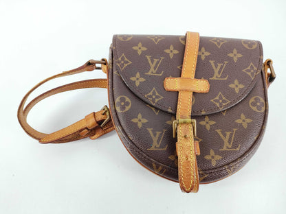 LOUIS VUITTON Monogram Chantilly PM Shoulder Bag M40646
